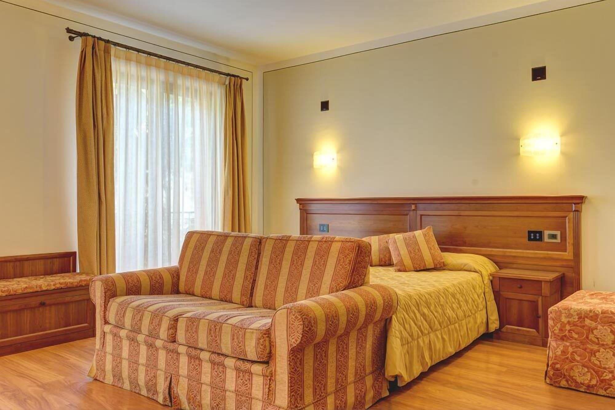 Hotel Panoramic Montepulciano Stazione Exteriör bild